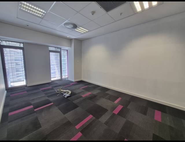 1,418M² OFFICE TO LET IN SANDTON CENTRAL